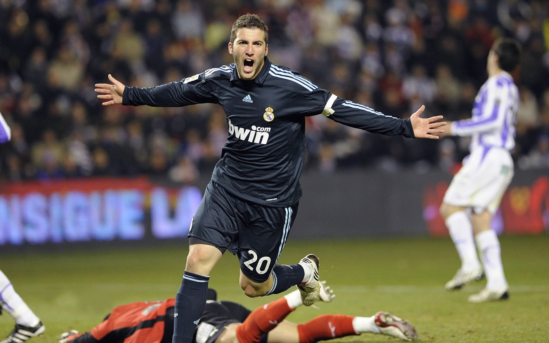 女子橄榄球成英格兰新投资焦点，女子橄榄球员